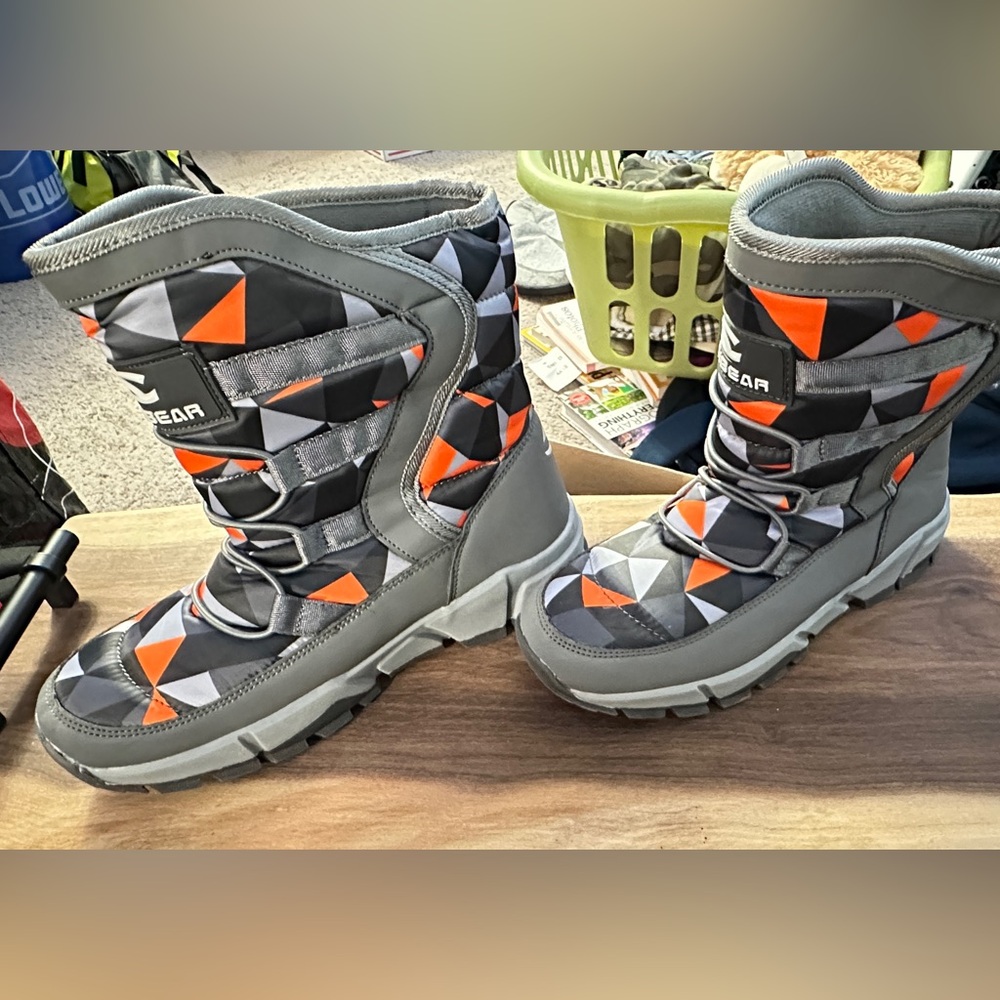 HOBIBEAR Boys Girls Boots, Brand New, MultiColor orange & grey